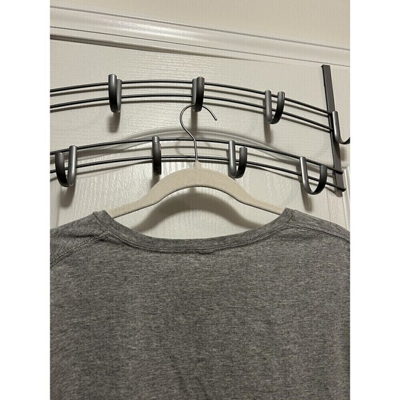 Disney Men's Mickey Mouse Large Classic Iconic Pose Graphic T-Shirt Gray Tee L - Picture 12 of 13